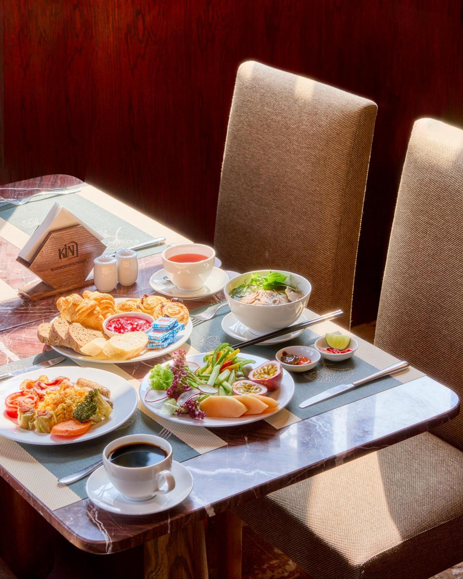 Kin Hotel Ly Tu Trong Thành Pho Ho Chí Minh Esterno foto